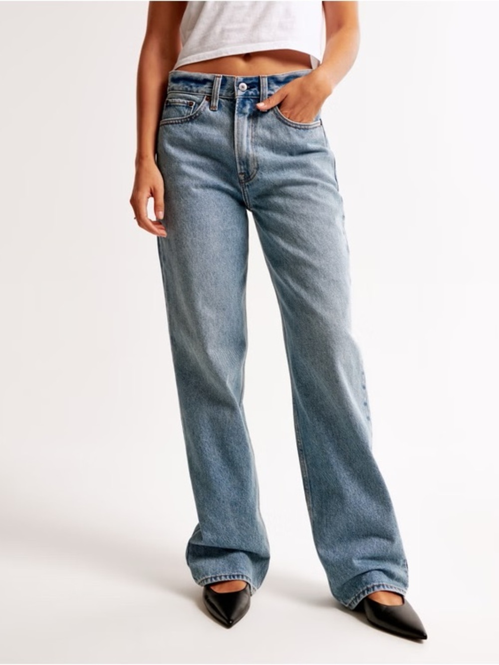 Abercrombie Slouchy Jean Mid Rise Size 28